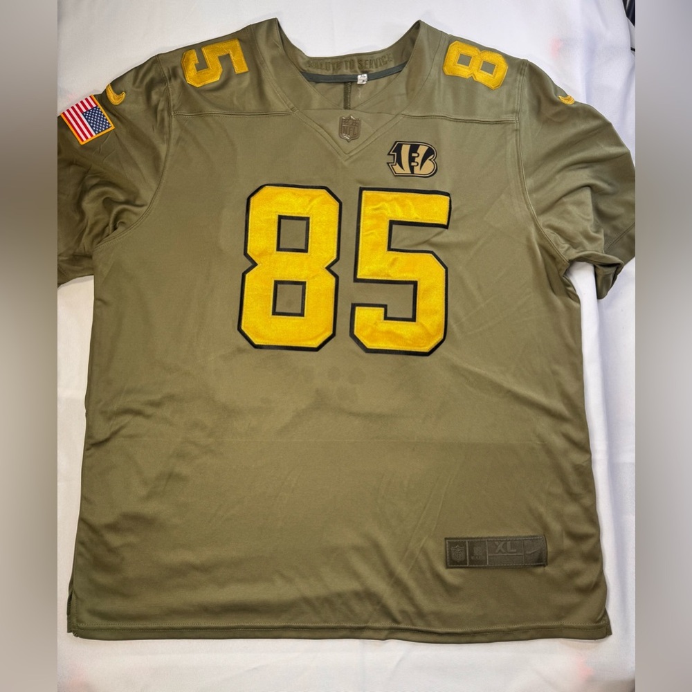 Nike- Cincinnati Bengals Salute To Service Jersey- # 85 Tyler Eifert- Size XL-
